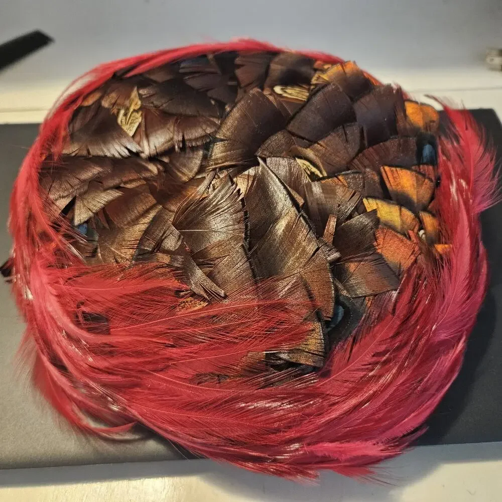 VTG 40s 50s Women PHEASANT FEATHER Fascinator PILLBOX HAT Fushia Colorful